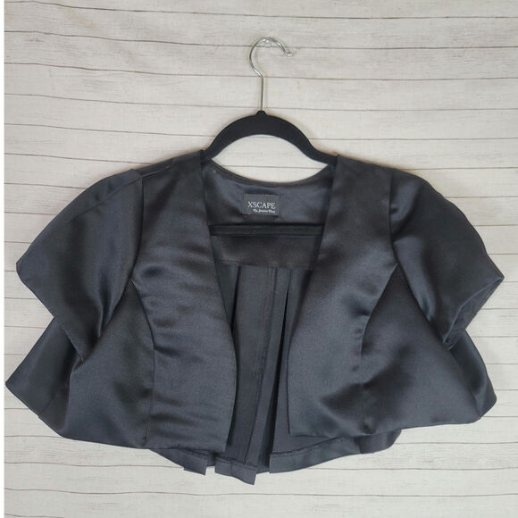 XSCAPE CROPPED SHORT SLEEVE PLEATED BLACK SATIN SHRUG, SZ XS/S - Picture 1 of 11